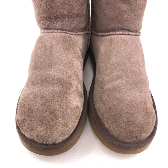 UGG Australia Classic Short Zip Sheepskin Winter Boots 10