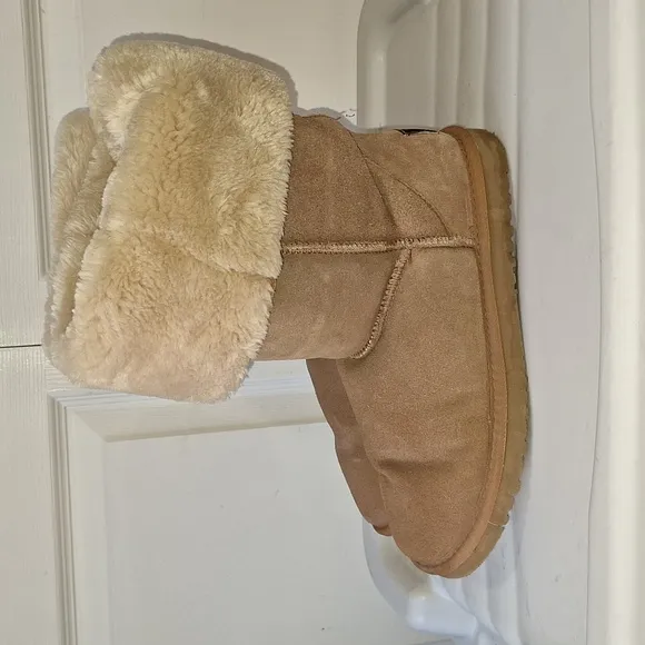 UGG Australia classic tall suede sheepskin leather faux fur boots - 9 -  tan