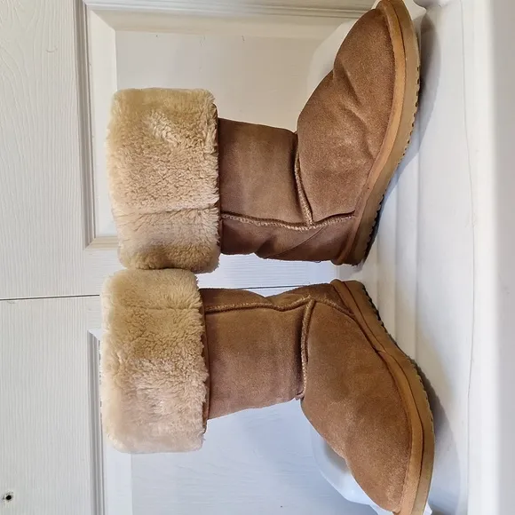 UGG Australia classic tall suede sheepskin leather faux fur boots - 9 -  tan