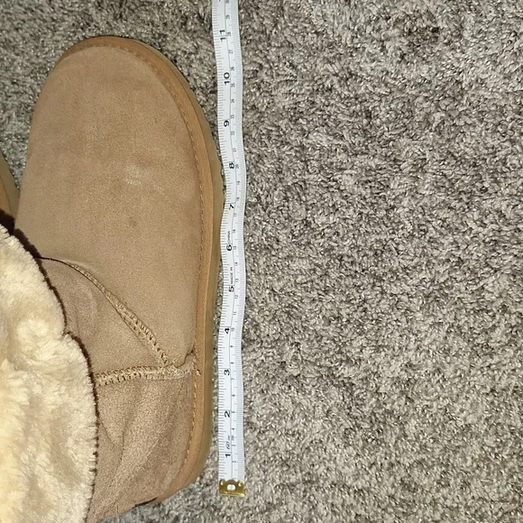 UGG Australia classic tall suede sheepskin leather faux fur boots - 9 -  tan