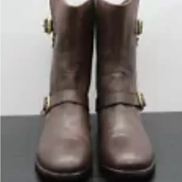 UGG Australia Frances Women’s Brown Leather Two Buckle Short Size   NWOT
