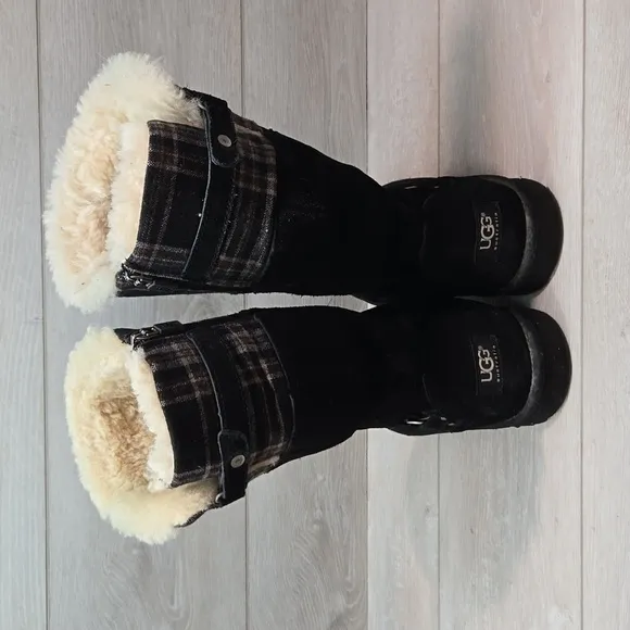 Ugg Australia Women 3286 Tall Leather Sheepskin Boots sz 6
