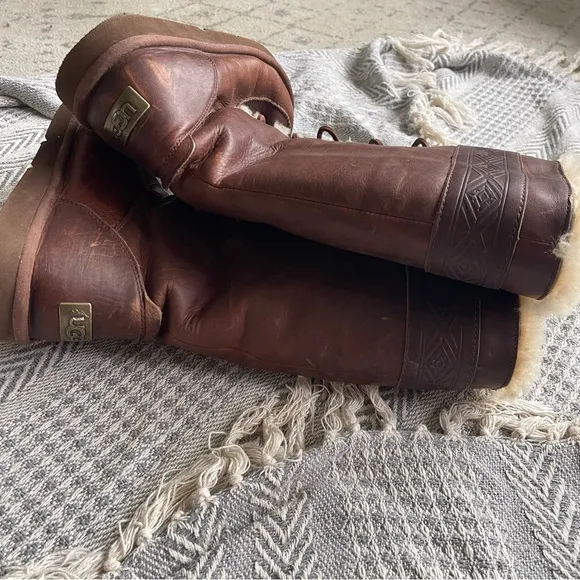 UGG Australia Women’s Tularosa Aztec Boots Tall Brown Leather Sz 10 Sherpa Lined