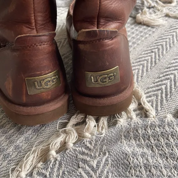 UGG Australia Women’s Tularosa Aztec Boots Tall Brown Leather Sz 10 Sherpa Lined