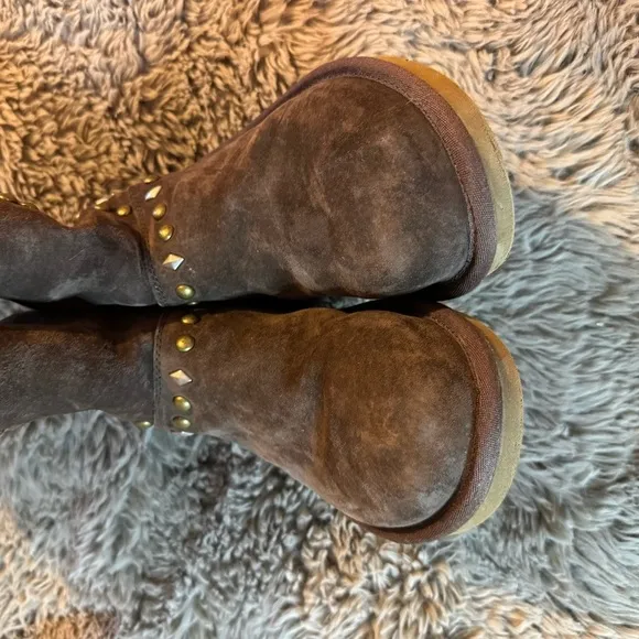 UGG Avondale Studded Brown Suede Boots size 8