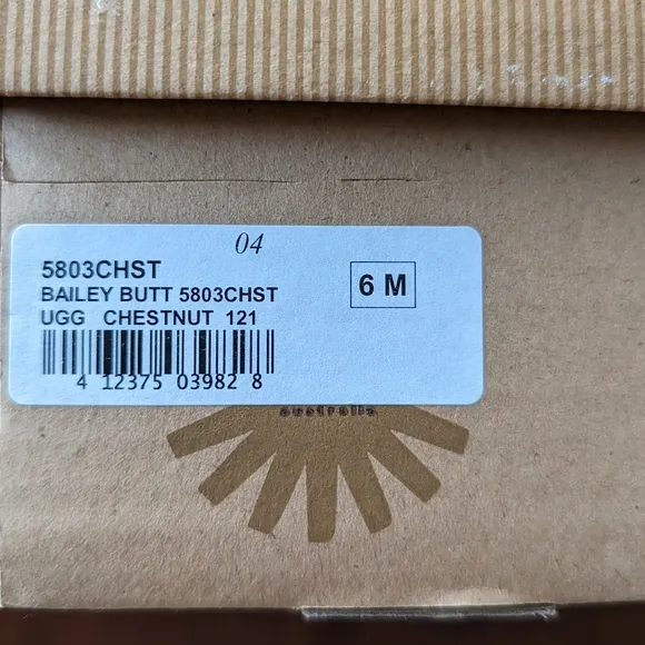 UGG bailey button short boot chestnut 6 6.5