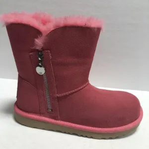 UGG Big Kids’ Bailey Zip Short Pink Boots, Girls’ Size 4M