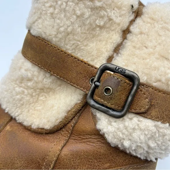 UGG Blayre Short Boots Women's 8 Suede Sherpa‎ Lined Buckle