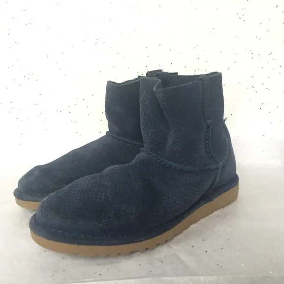 Ugg Blue Suede Perforated Mini Short Ankle Boots - Size 7 Unlined Rubber Sole