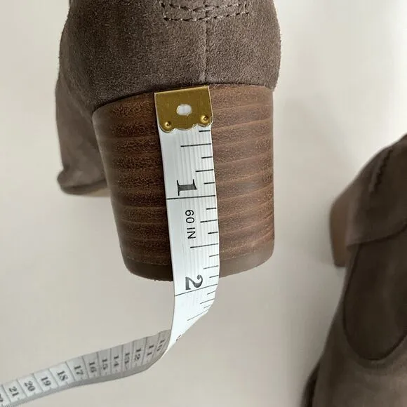 UGG Bootie Women 6M Brown Suede Short Ankle Boots Stacked Heel