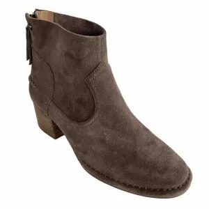 UGG Bootie Women 6M Brown Suede Short Ankle Boots Stacked Heel