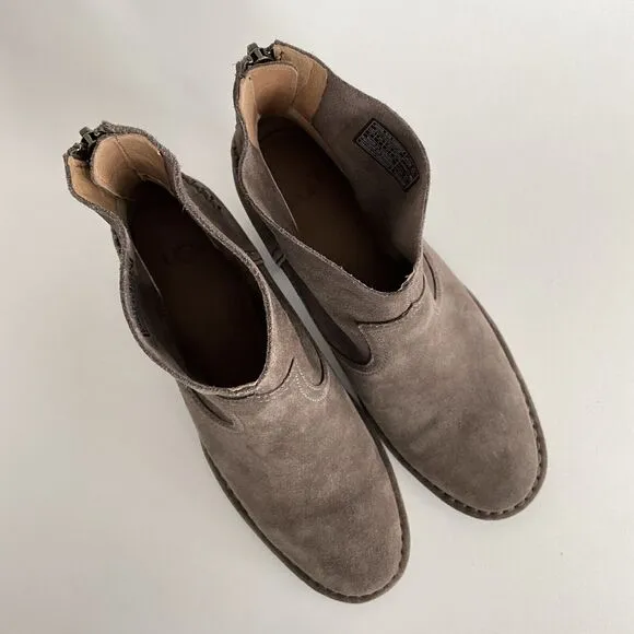 UGG Bootie Women 6M Brown Suede Short Ankle Boots Stacked Heel