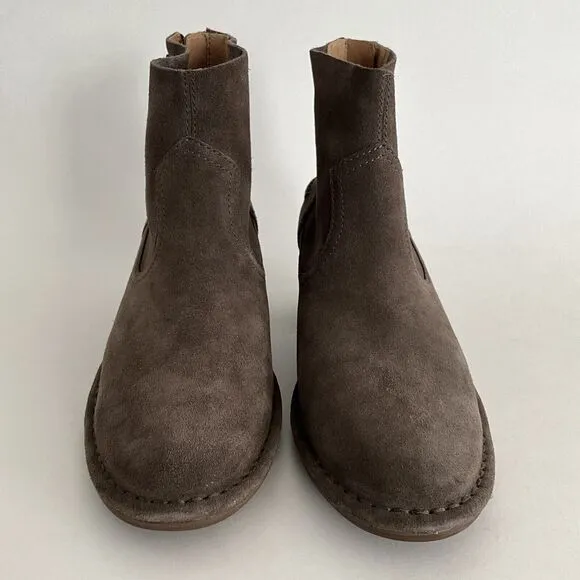 UGG Bootie Women 6M Brown Suede Short Ankle Boots Stacked Heel