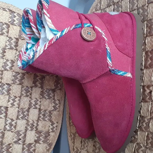 UGG BOOTS SHORT