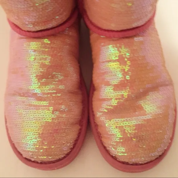 Ugg Boots Size 7 Pink Sequin Authentic Ugg Australia Short Sparkle