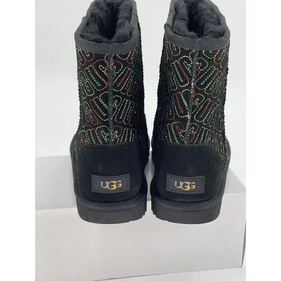 Ugg Boots Women Size 6 Black Rainbow Stitch Classic II Short Suede New