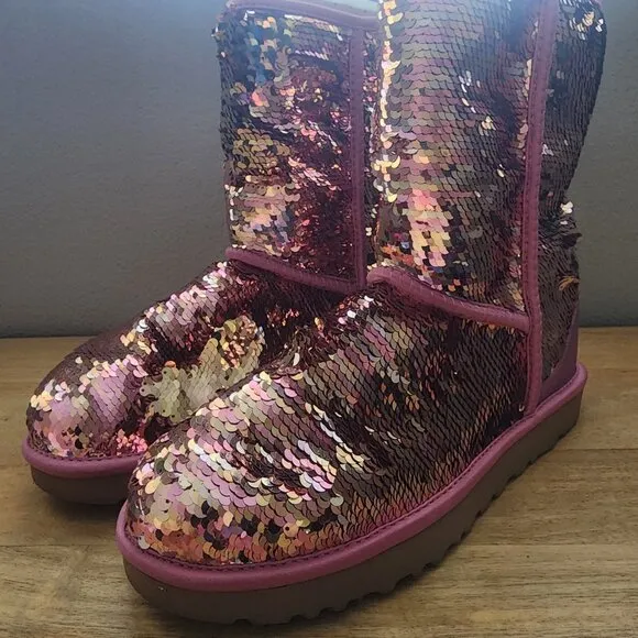 UGG Classic Pink Short Sequin Boots Womens Sz 10 | NEW w/ Box