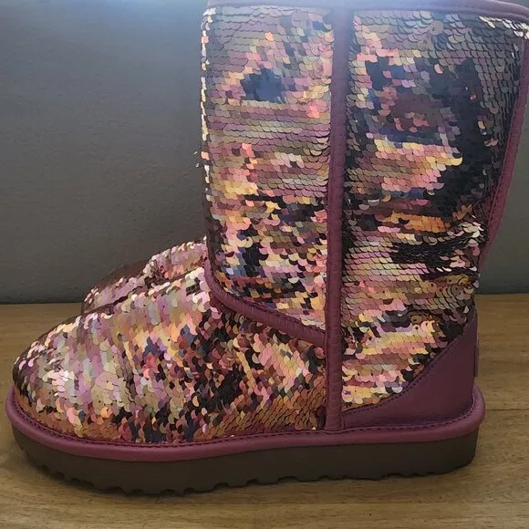 UGG Classic Pink Short Sequin Boots Womens Sz 10 | NEW w/ Box