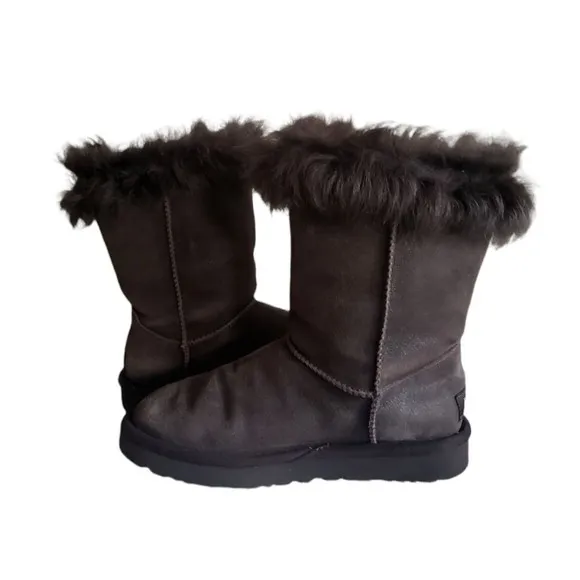 UGG Classic Short Deena Stout Toscana Cuff Boots Women's Size 6   F19017F