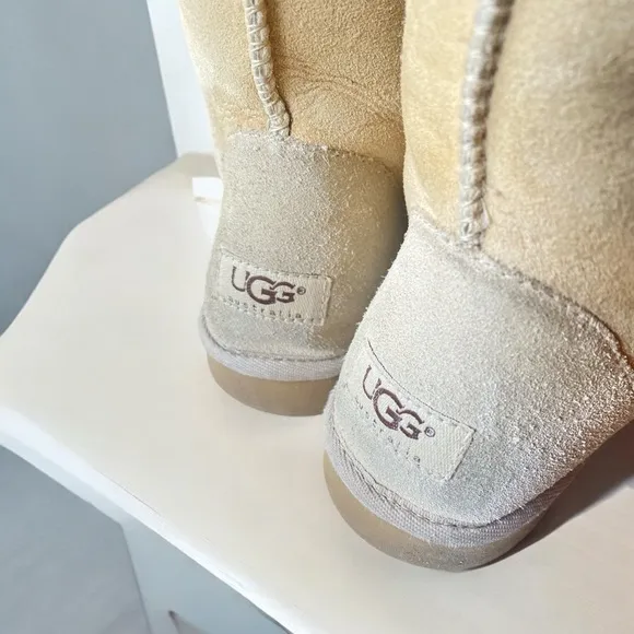 UGG Classic Short Matching Suede Water Repellent Genuine Leather Suede Boots 7