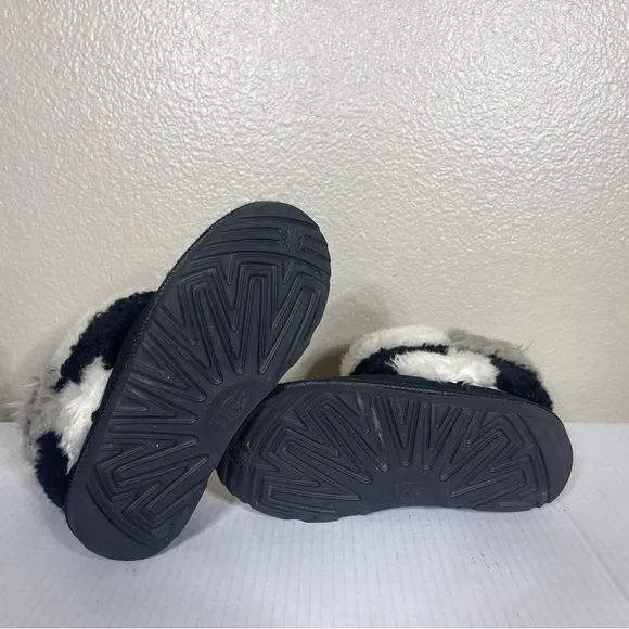 UGG Classic Short Patchwork Fluff Boot Black Youth Size 2