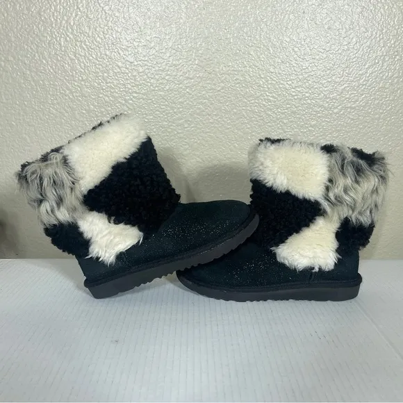 UGG Classic Short Patchwork Fluff Boot Black Youth Size 2