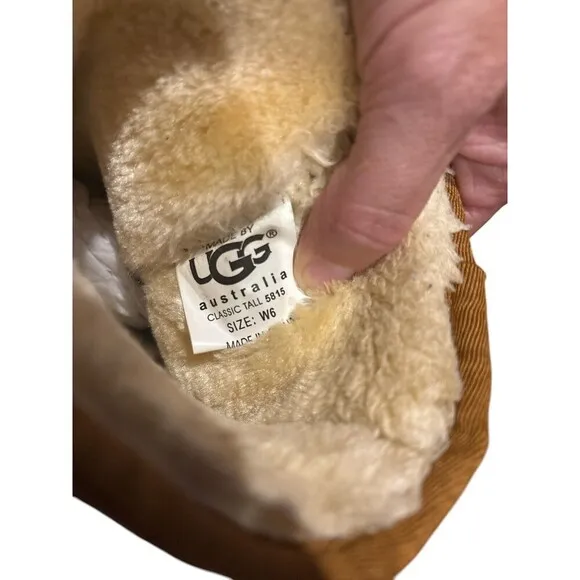 UGG Classic Tall 5815 Short Suede Logo Chestnut. Pre-owned. Size US W6