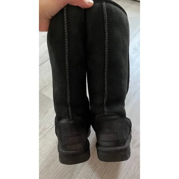 UGG classic tall black boots size 8