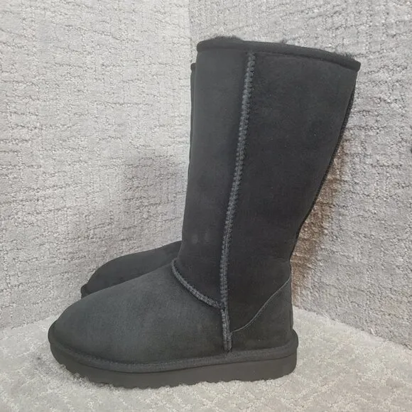 UGG Classic Tall II Women's Size 5 US Black Suede Sheepskin Boots 1016224 NEW