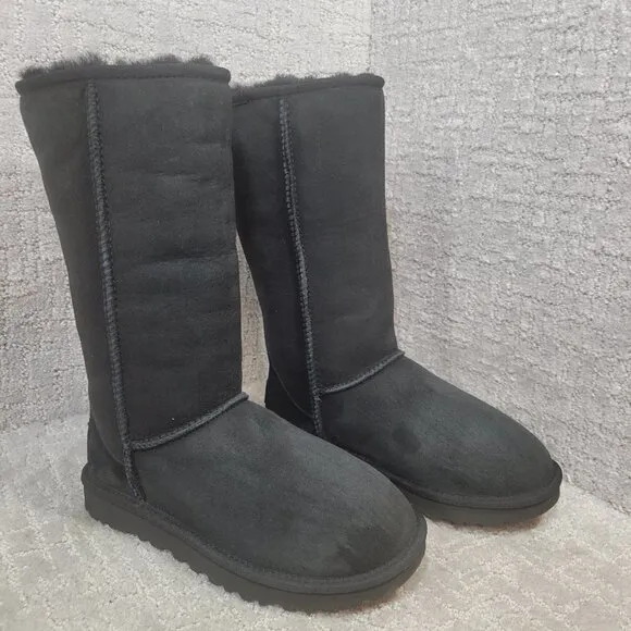 UGG Classic Tall II Women's Size 5 US Black Suede Sheepskin Boots 1016224 NEW