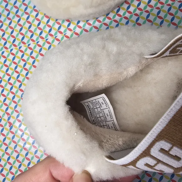 UGG Cream Sandals Plush Slip-On Comfort