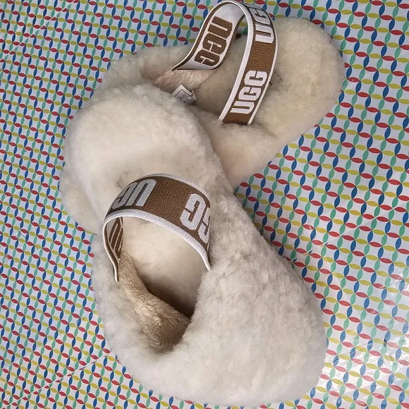 UGG Cream Sandals Plush Slip-On Comfort