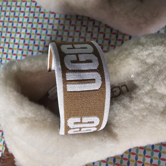 UGG Cream Sandals Plush Slip-On Comfort