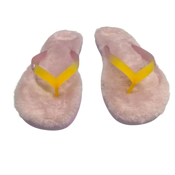 UGG fluffy Sandals Woman’s  Size 10