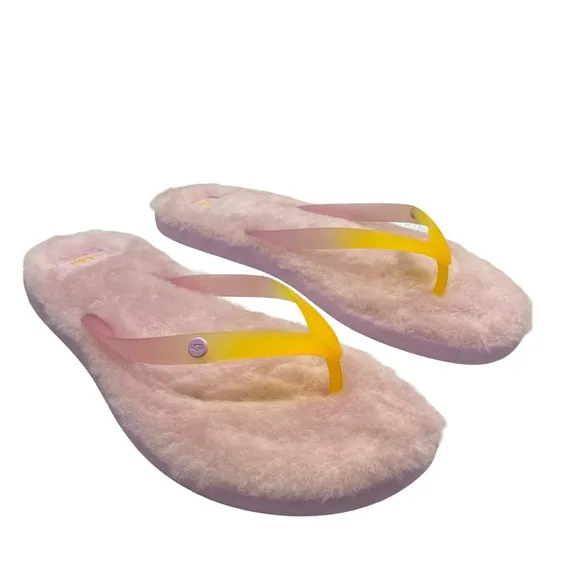 UGG fluffy Sandals Woman’s  Size 10