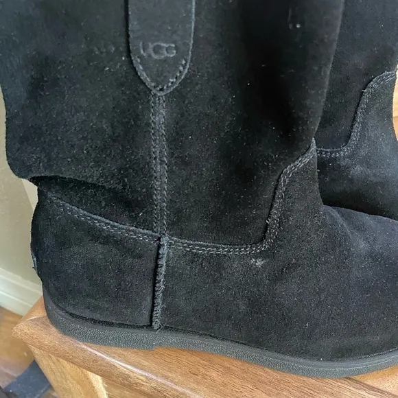 UGG Josefene Short Water Resistant Suede Boots Size US 7.5 In Black
