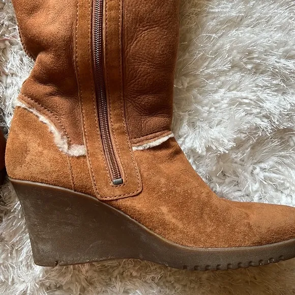 UGG Josyln fawn suede fleece lined wedge heel boots sz9
