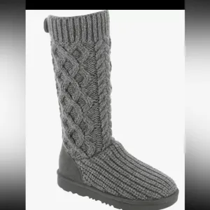 UGG Kids Girls Classic Cabled Knit Grey Sweater Boots Tall/Short Youth 3