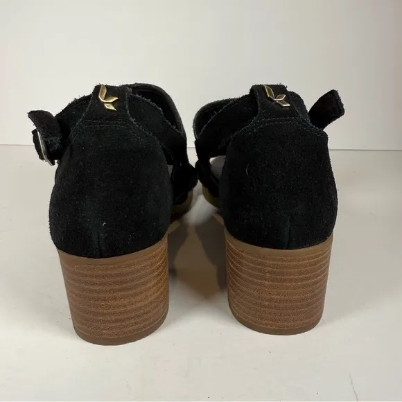 UGG Koolaburra Black Sandals with Crossover Straps Women’s Size 9