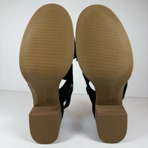 UGG Koolaburra Black Sandals with Crossover Straps Women’s Size 9
