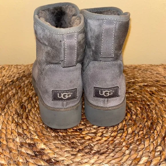 UGG Kristin Grey Wedge Boots Size 10 or 40