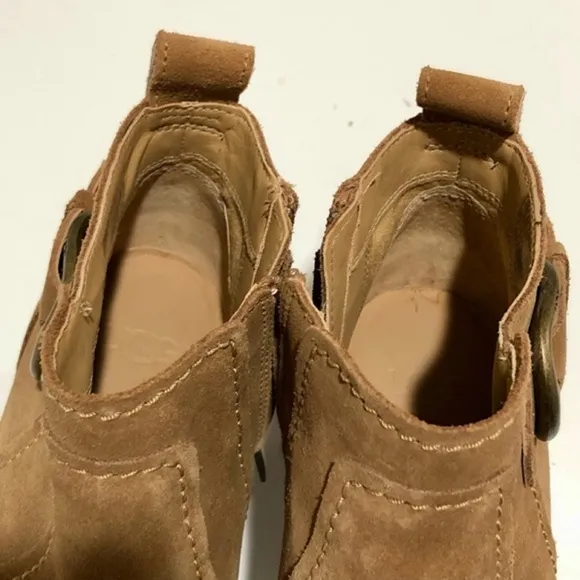 Ugg Leahy Ankle Boots