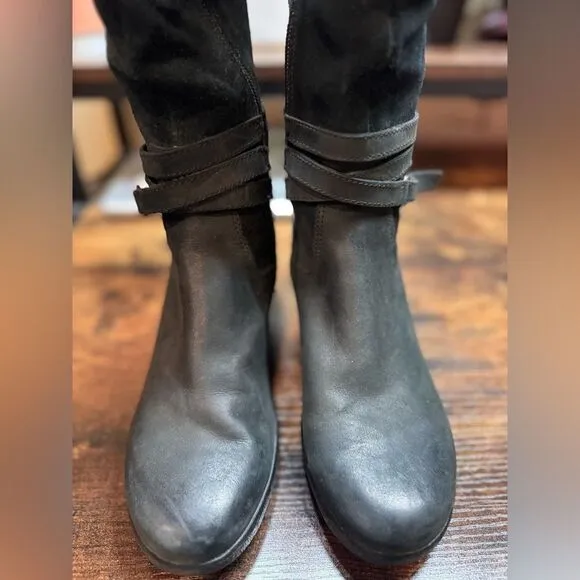 UGG Lesley Tall Leather Wedge Boots. Black Size 6