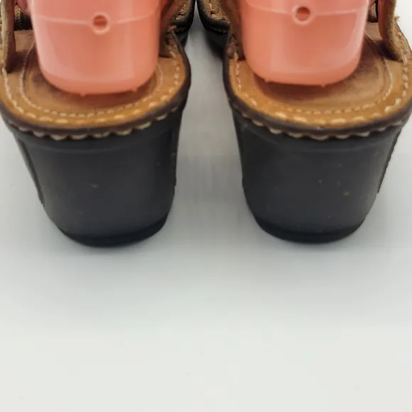 UGG Mayley Beige/Tan Leather Slingback Wedge Sandals Women Size 7 #1393