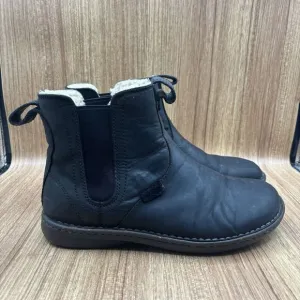 UGG Mens Black Leather Chelsea Short Wool Lined Boots Size 11 Euro 44.5