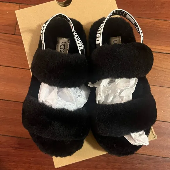 UGG Ok Yeah Black Fluffy Sandals