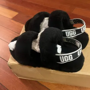 UGG Ok Yeah Black Fluffy Sandals
