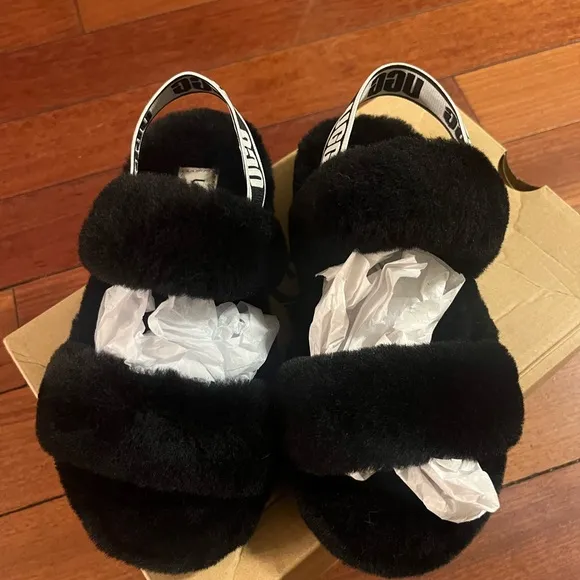 UGG Ok Yeah Black Fluffy Sandals