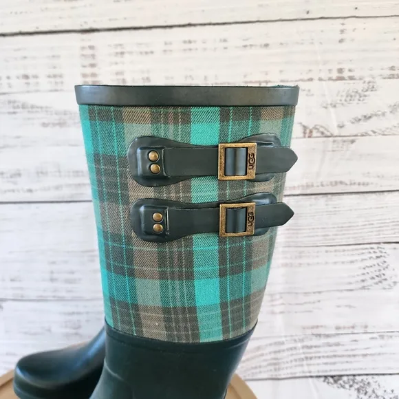 UGG Sabine pine green plaid rain tall boots size 7