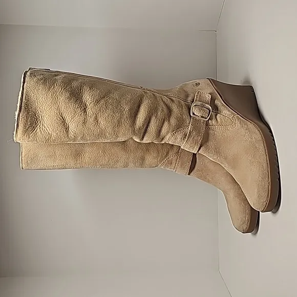 UGG Seline Boots Knee High Tall Wedge Suede Sheepskin Shearling Sand Rear Zip 9